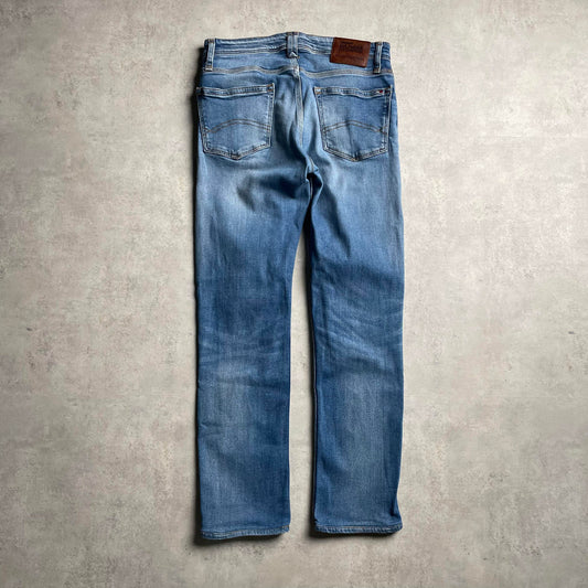 Tommy Hilfiger straight fit farmernadrág