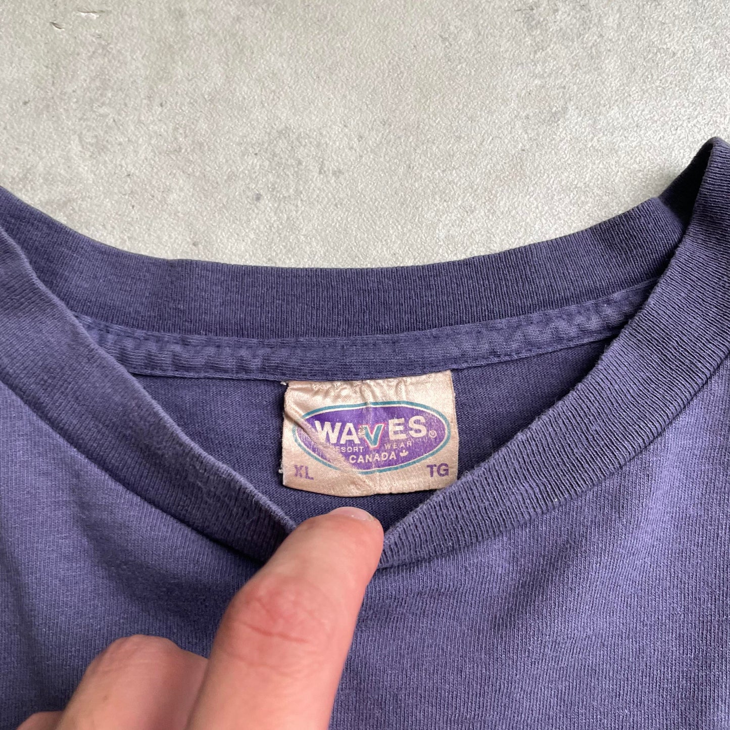 Vintage Waves Calgary Flames póló