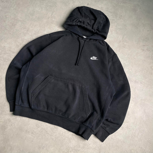 Nike fekete club logo hoodie