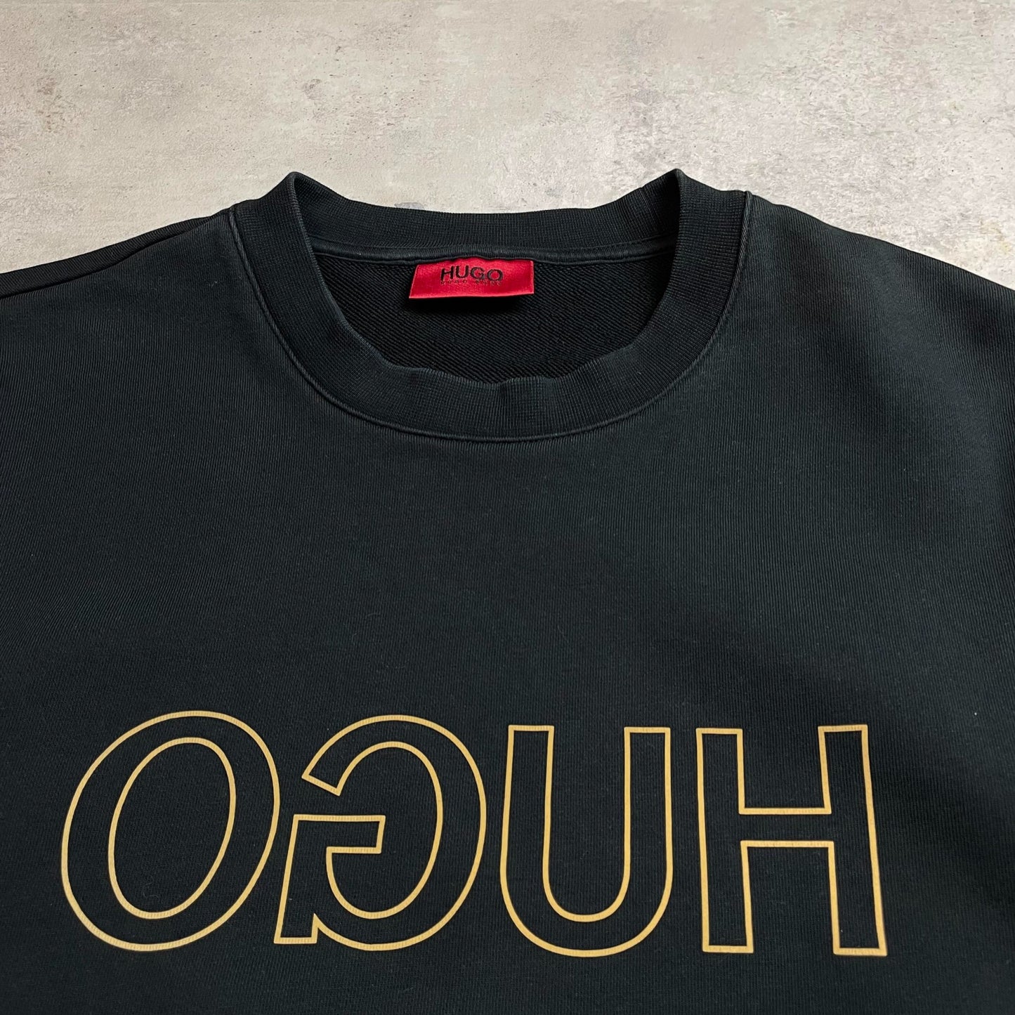 Hugo Boss fekete crewneck