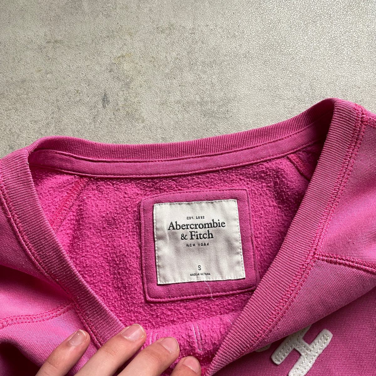 Abercrombie & FItch cropped crewneck