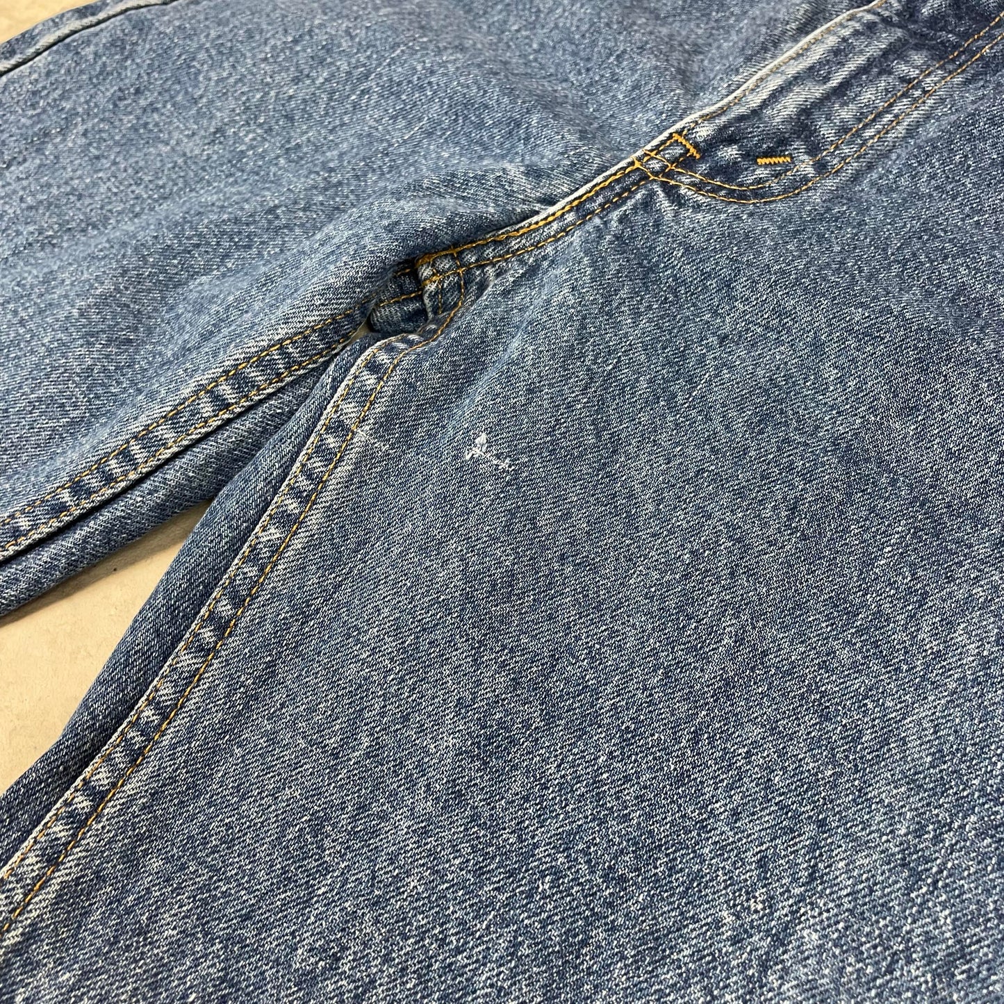 Levi's kék 516-os slim fit nadrág