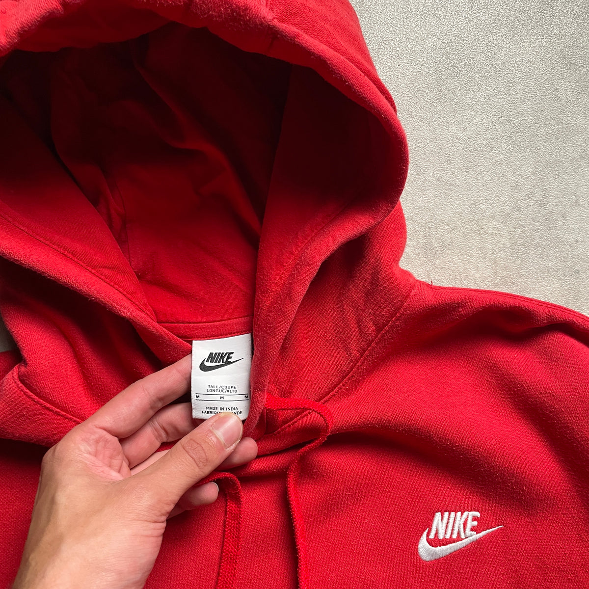 Nike piros club logo hoodie
