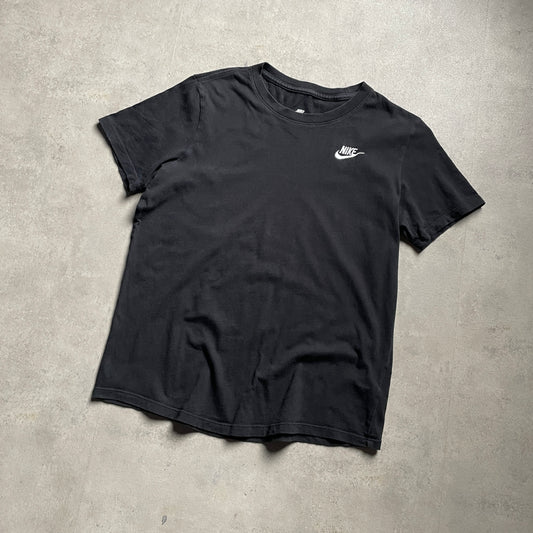 Nike fekete club logo póló