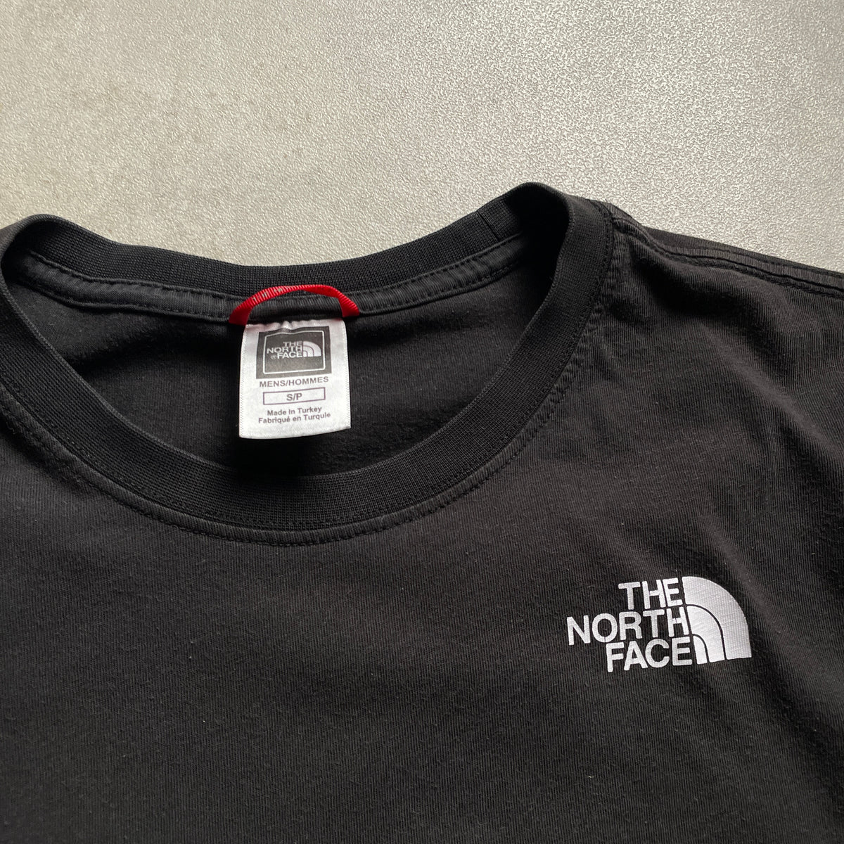 The North Face graphic póló
