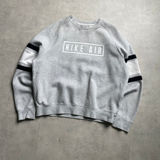 Nike szürke big logo crewneck