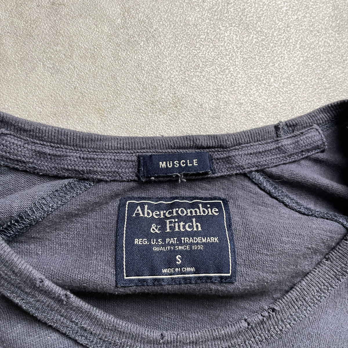 Abercrombie & Fitch Y2K muscle fit longsleeve