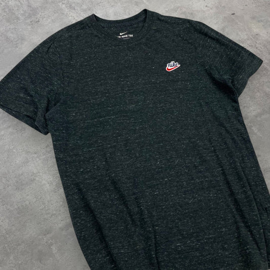 Nike small logo póló