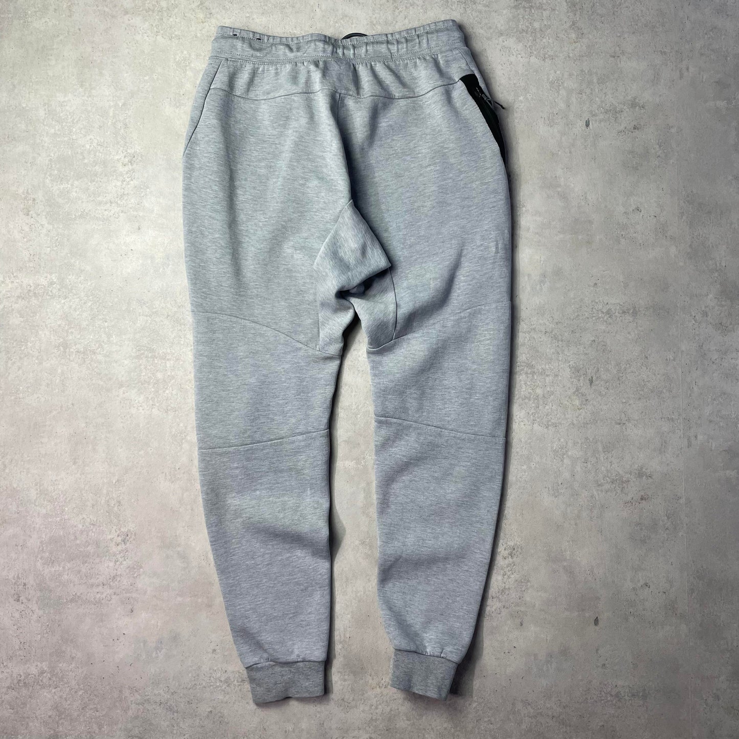 Nike szürke tech fleece melegítő szett