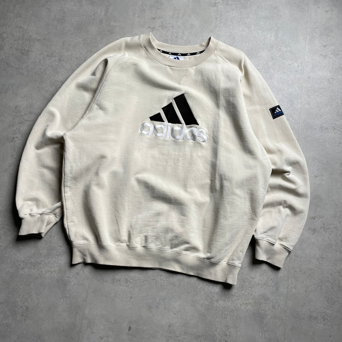 Vintage Adidas big logo crewneck