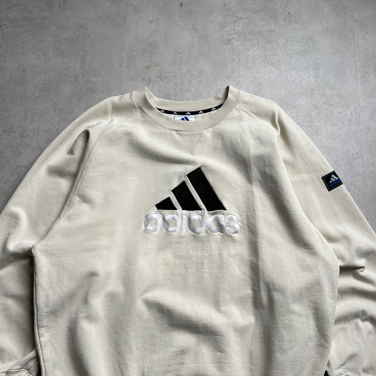 Vintage Adidas big logo crewneck