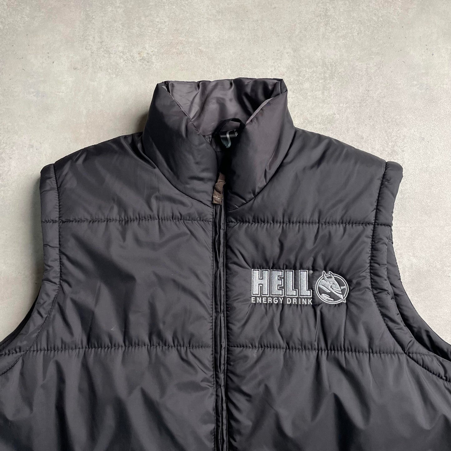 Hell Energy pufi mellény