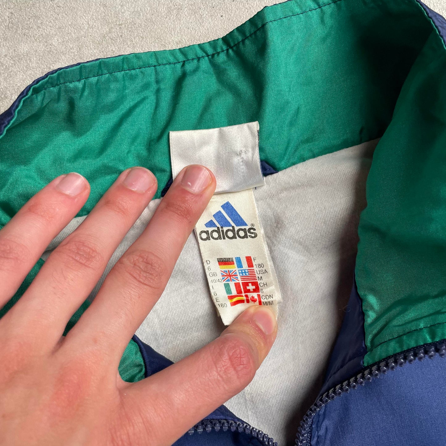 Vintage Adidas sötétkék széldzseki