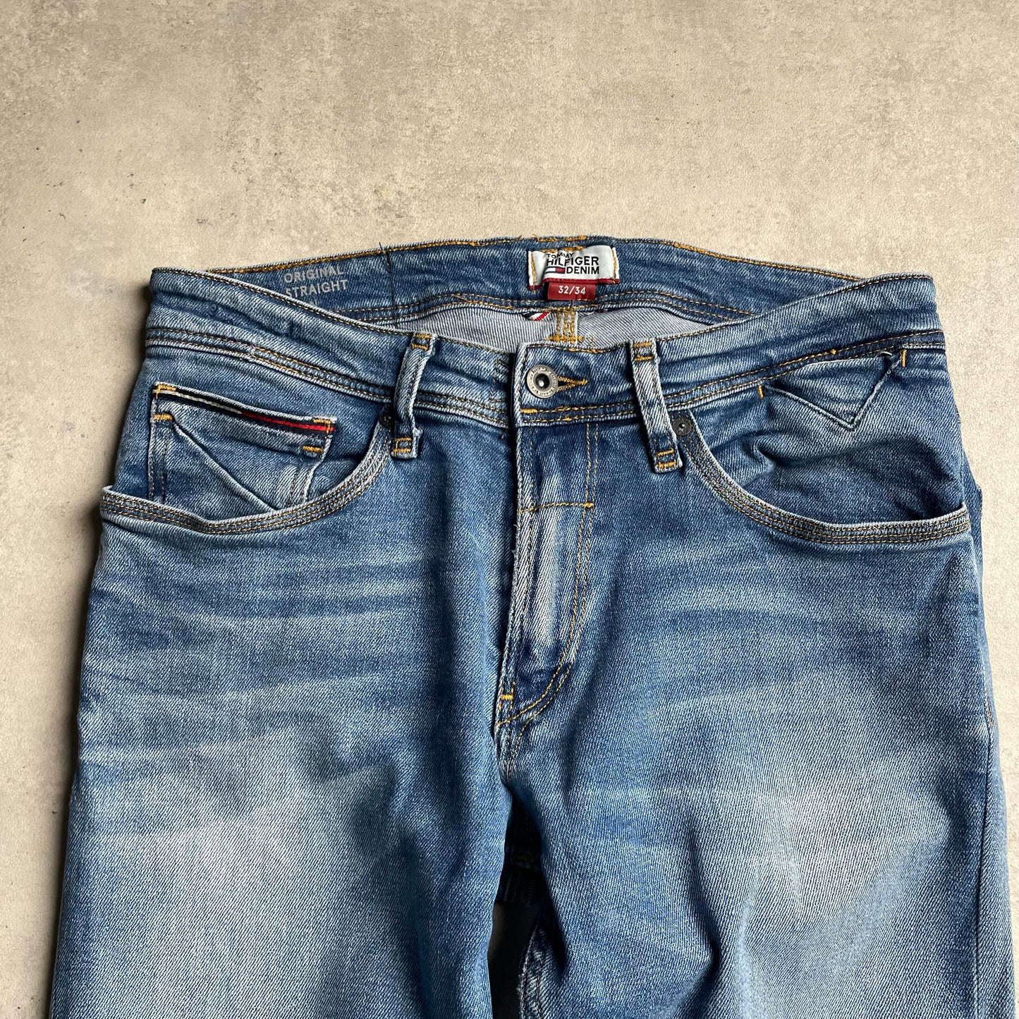 Tommy Hilfiger straight fit farmernadrág