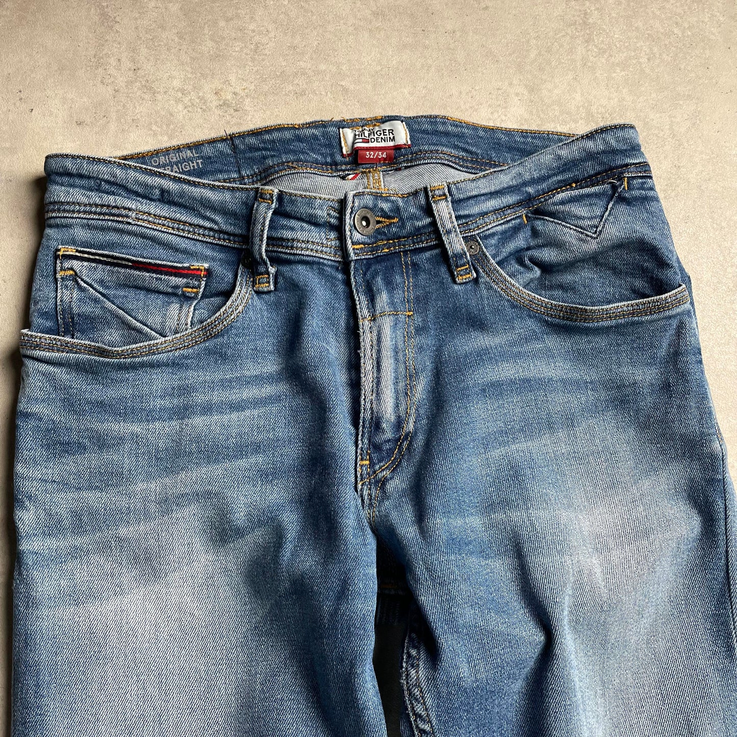 Tommy Hilfiger straight fit farmernadrág
