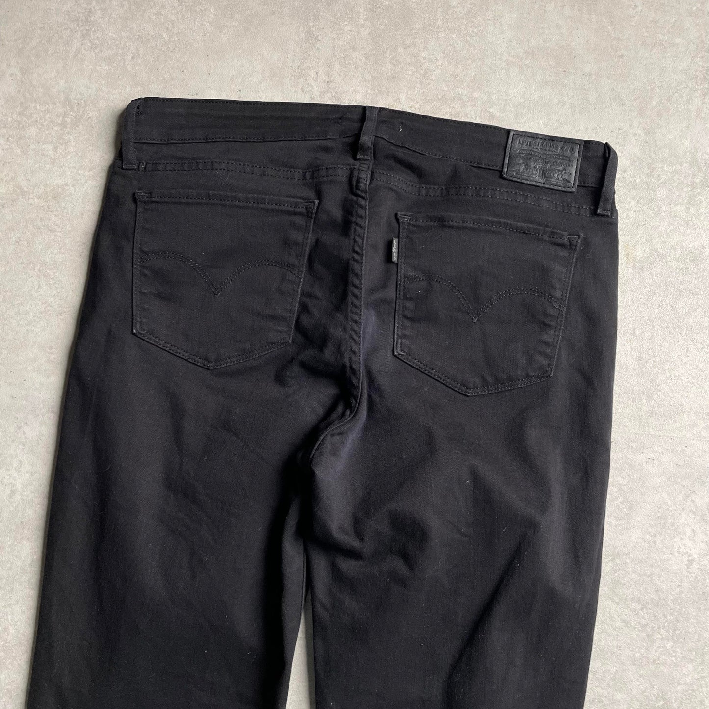 Levi's fekete 711 farmernadrág