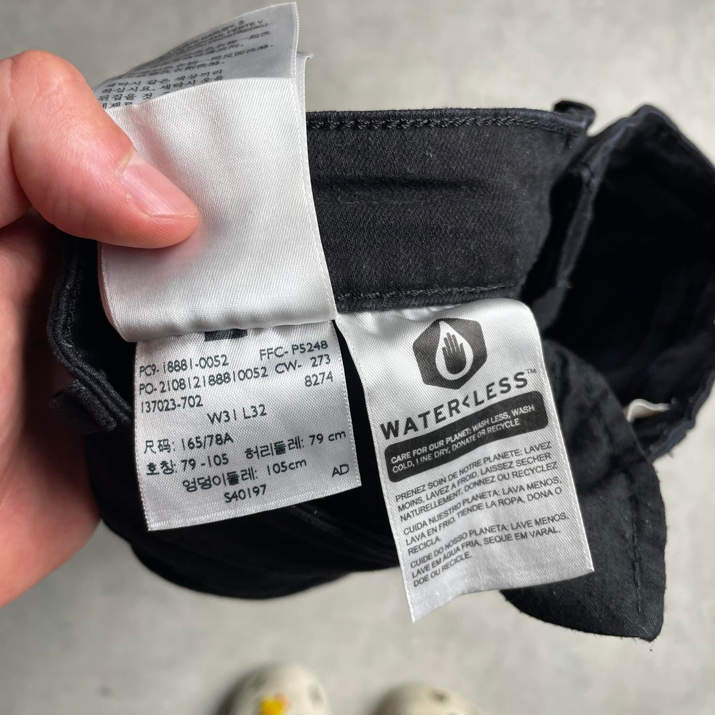 Levi's fekete 711 farmernadrág