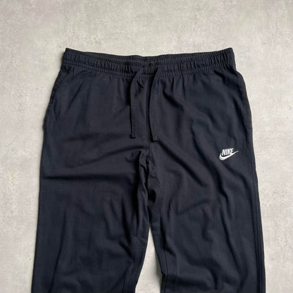 Nike fekete club logo melegítőnadrág