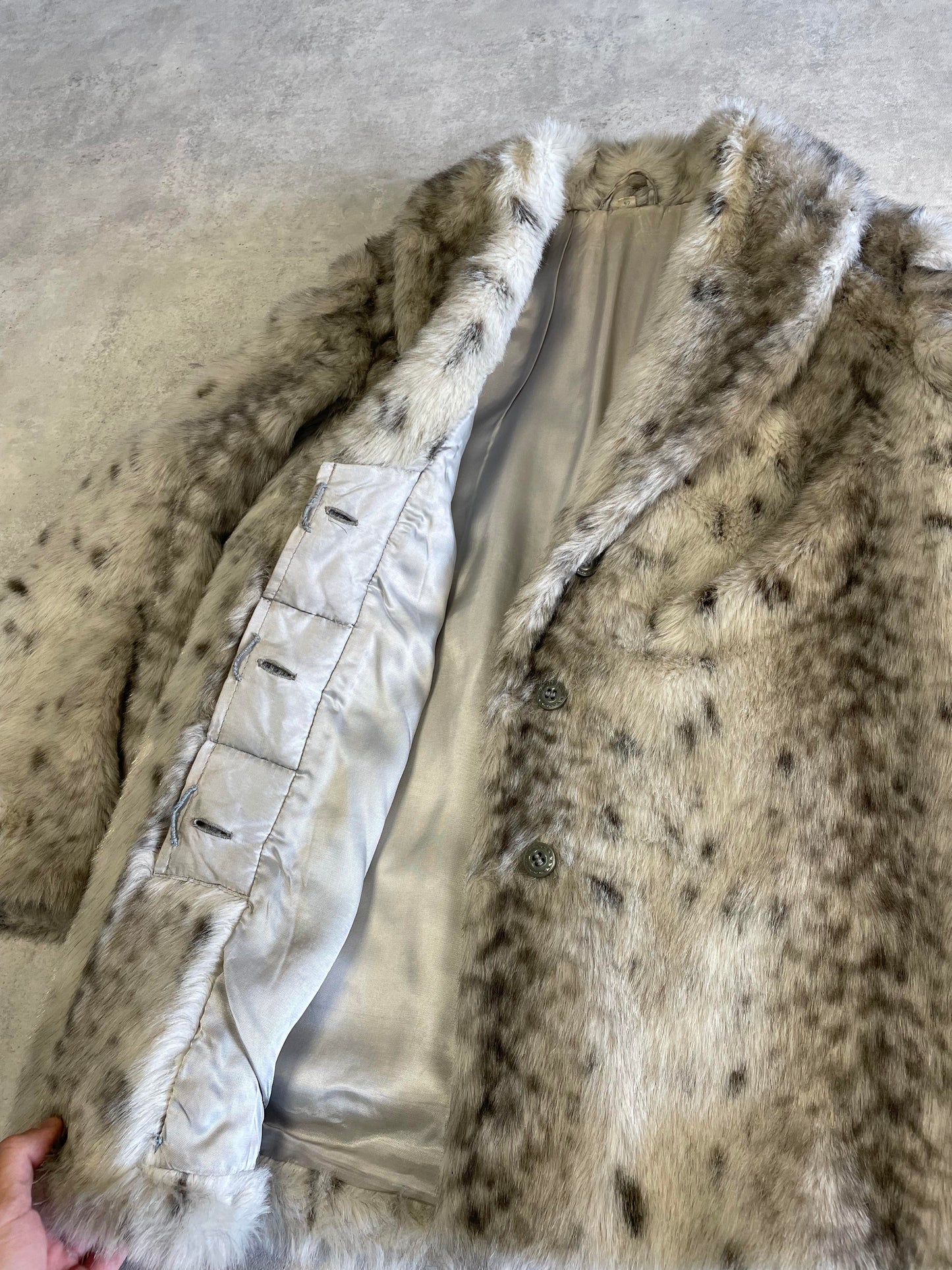 Vintage fehér szőrmekabát