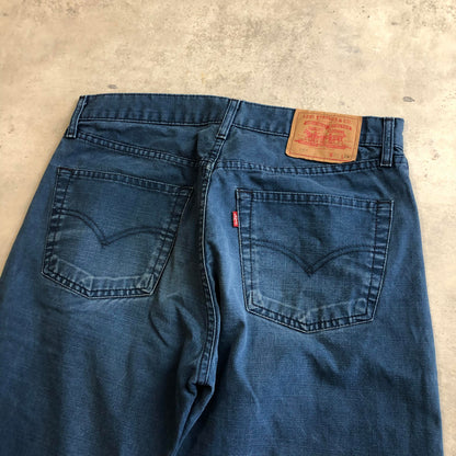 Levi's 551 chino nadrág