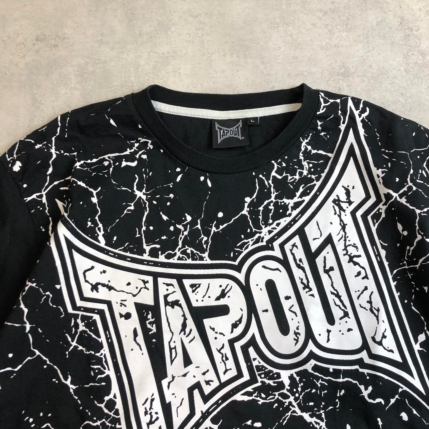 Tapout póló