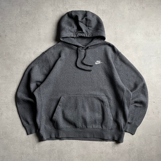 Nike club logo szürke hoodie