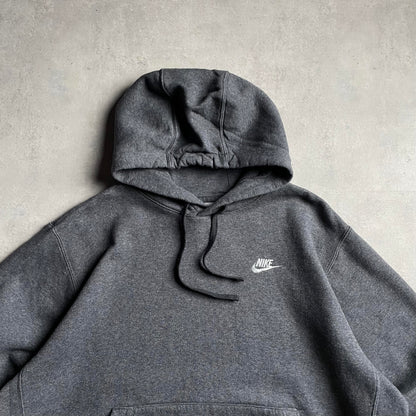 Nike club logo szürke hoodie