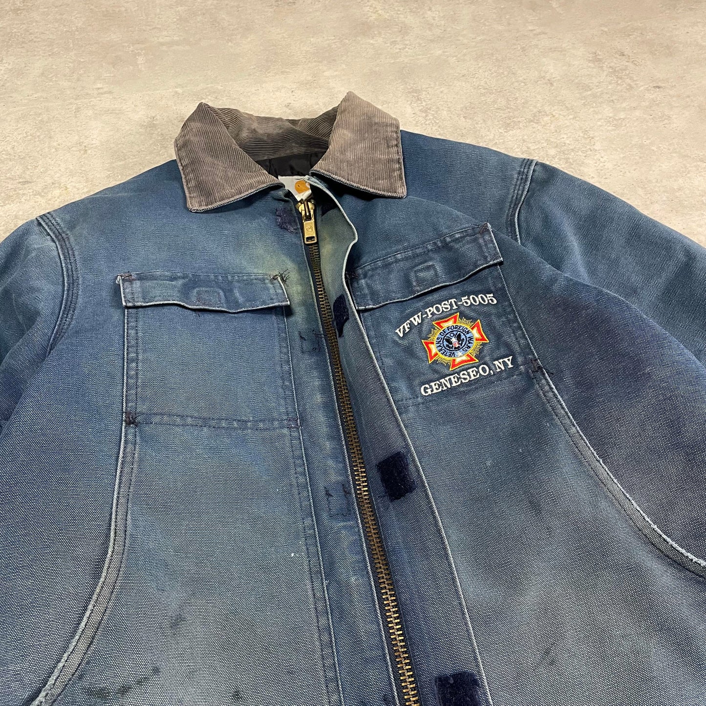 VIntage Carhartt VFW-Post Detroit jacket