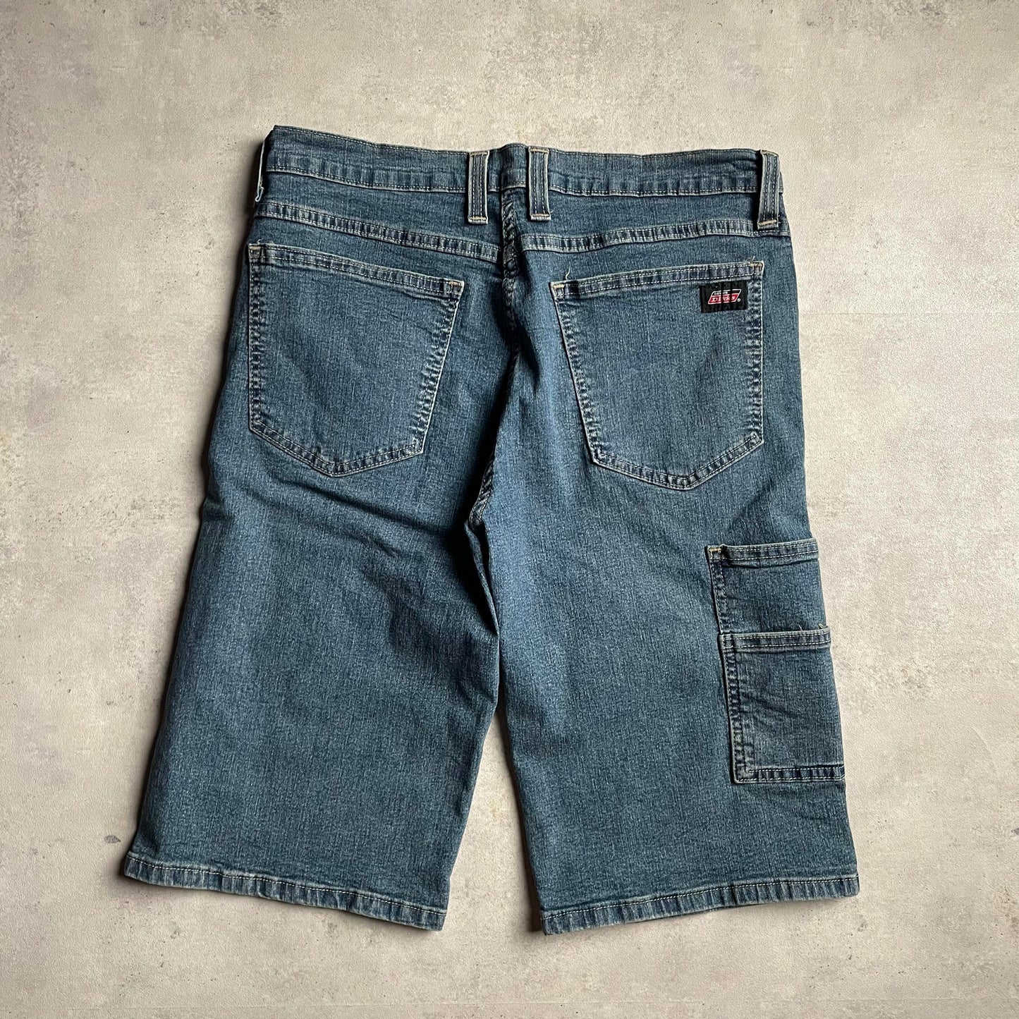 Dickies farmer jorts