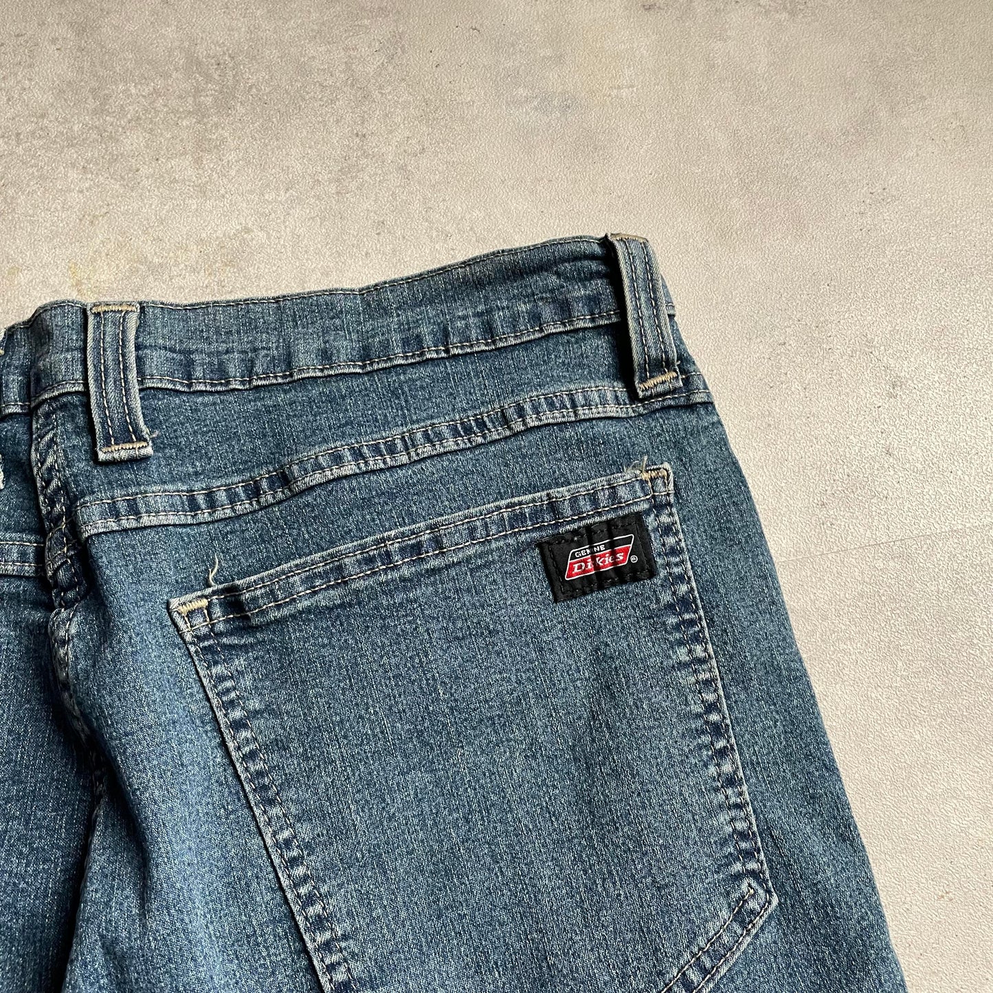Dickies farmer jorts