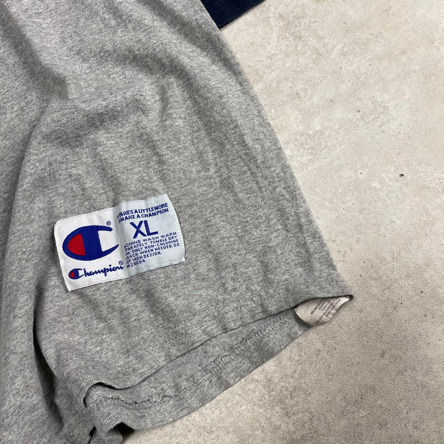 Champion Lola's bar longsleeve