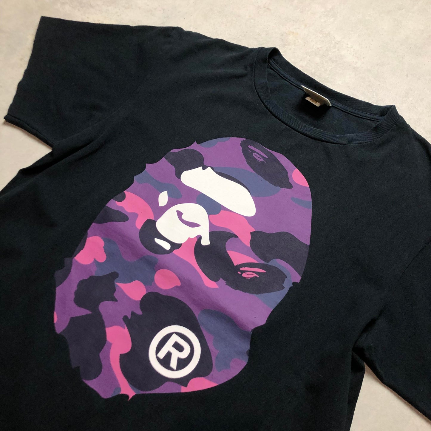 Bape Purple Camo Ape póló