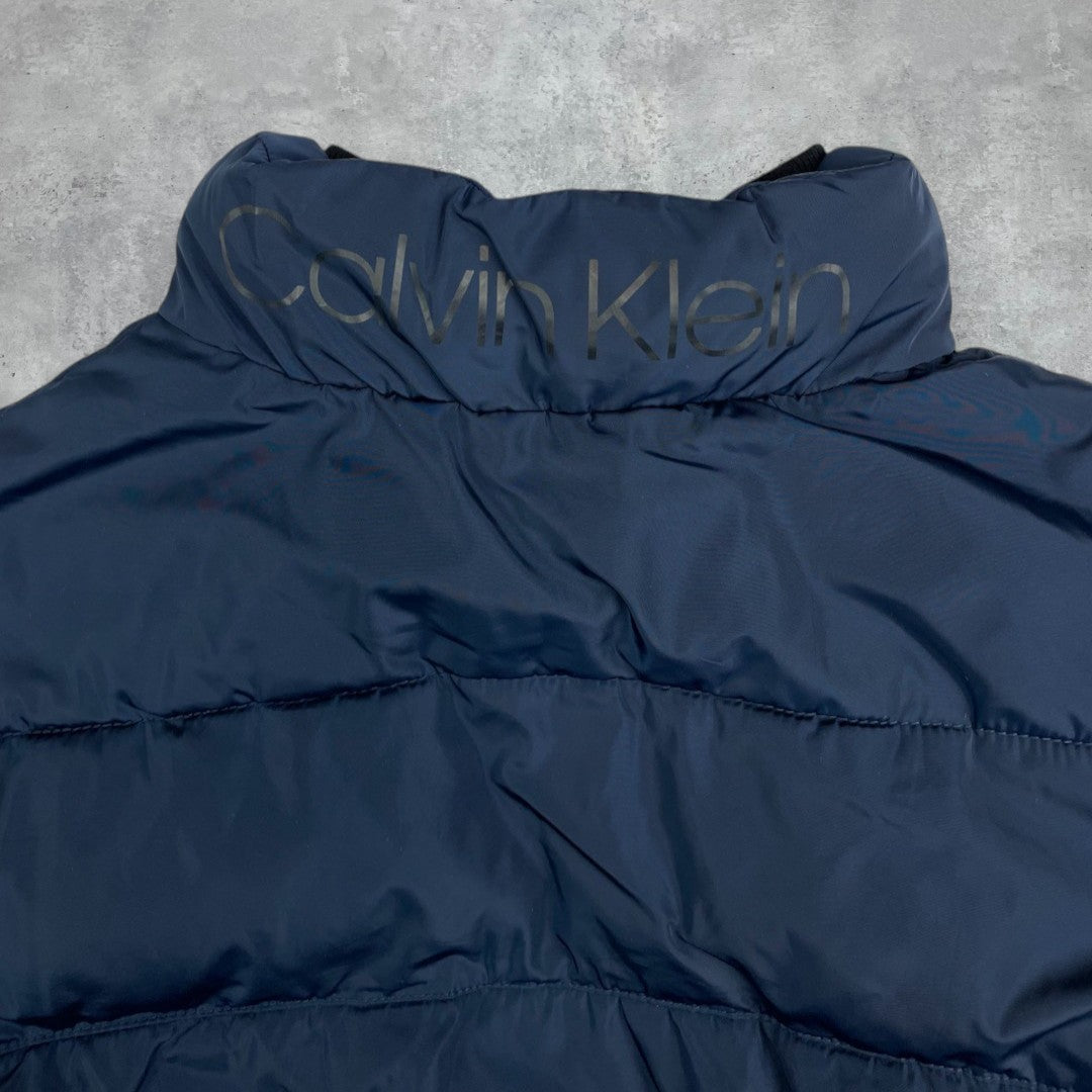 Calvin Klein sötétkék pufferkabát