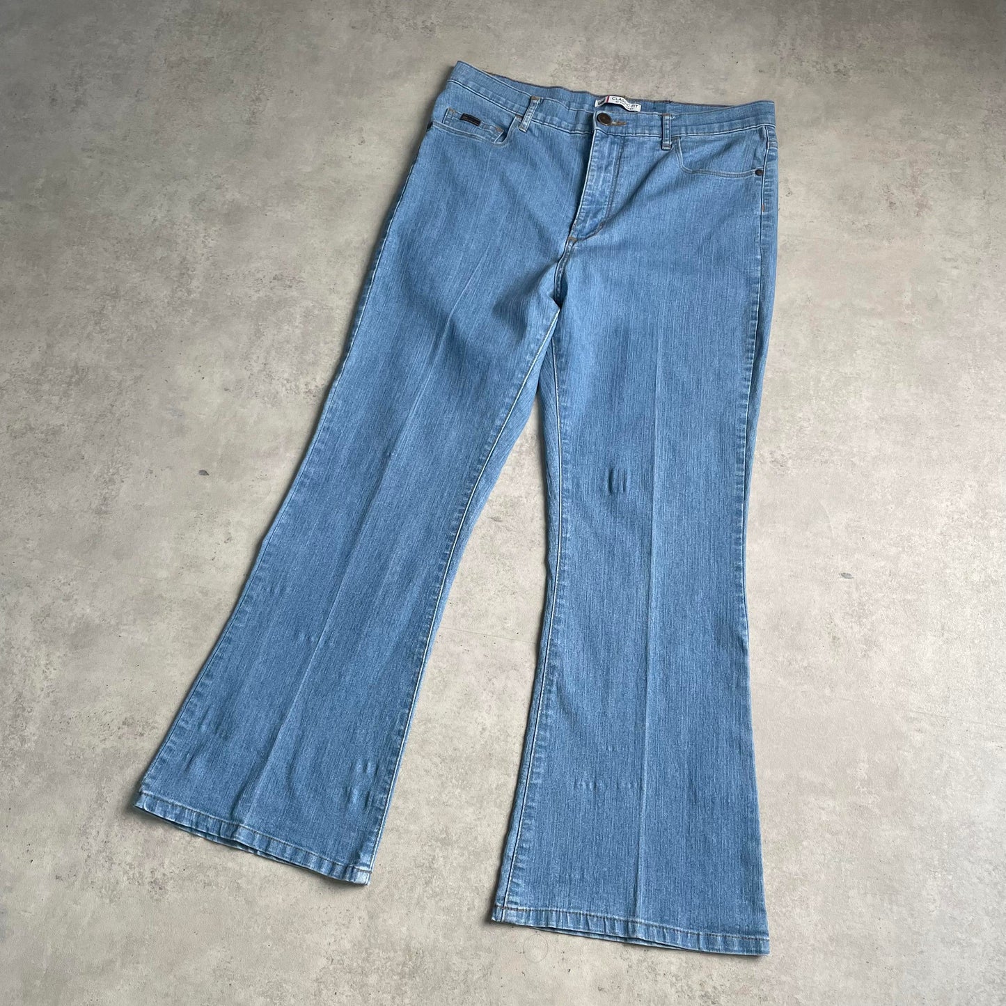 Lee classic fit flare farmernadrág