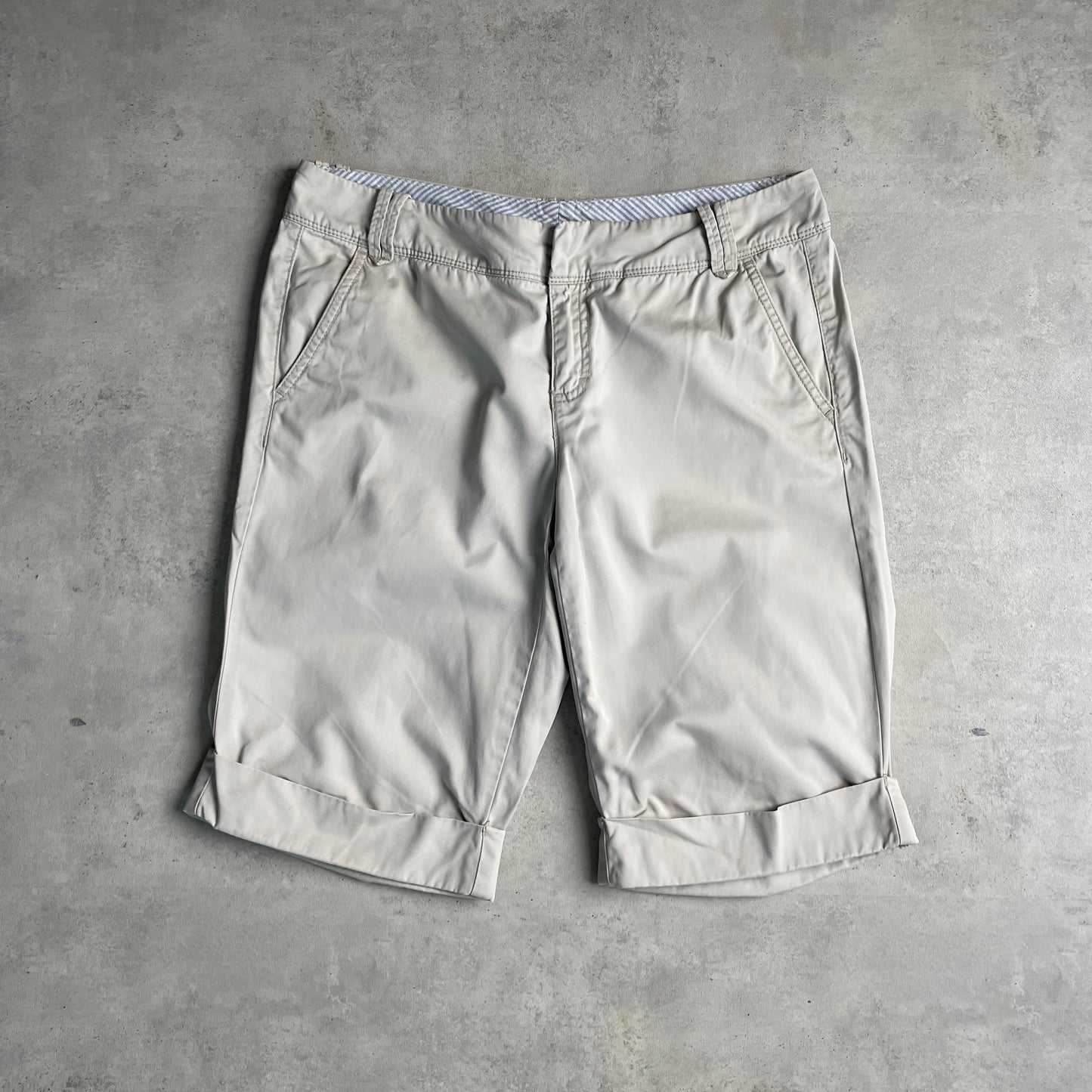 Tommy Hilfiger bézs rövidnadrág