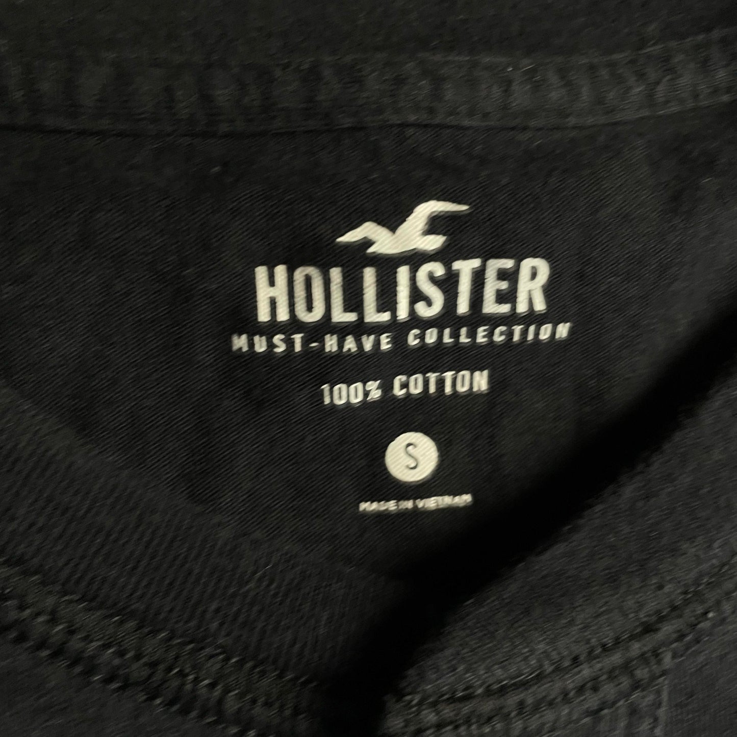 Hollister Henley shirt