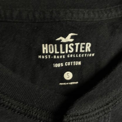 Hollister Henley shirt