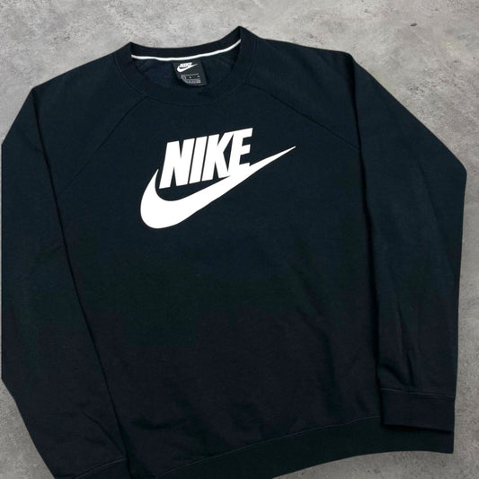 Nike fekete big logo crewneck