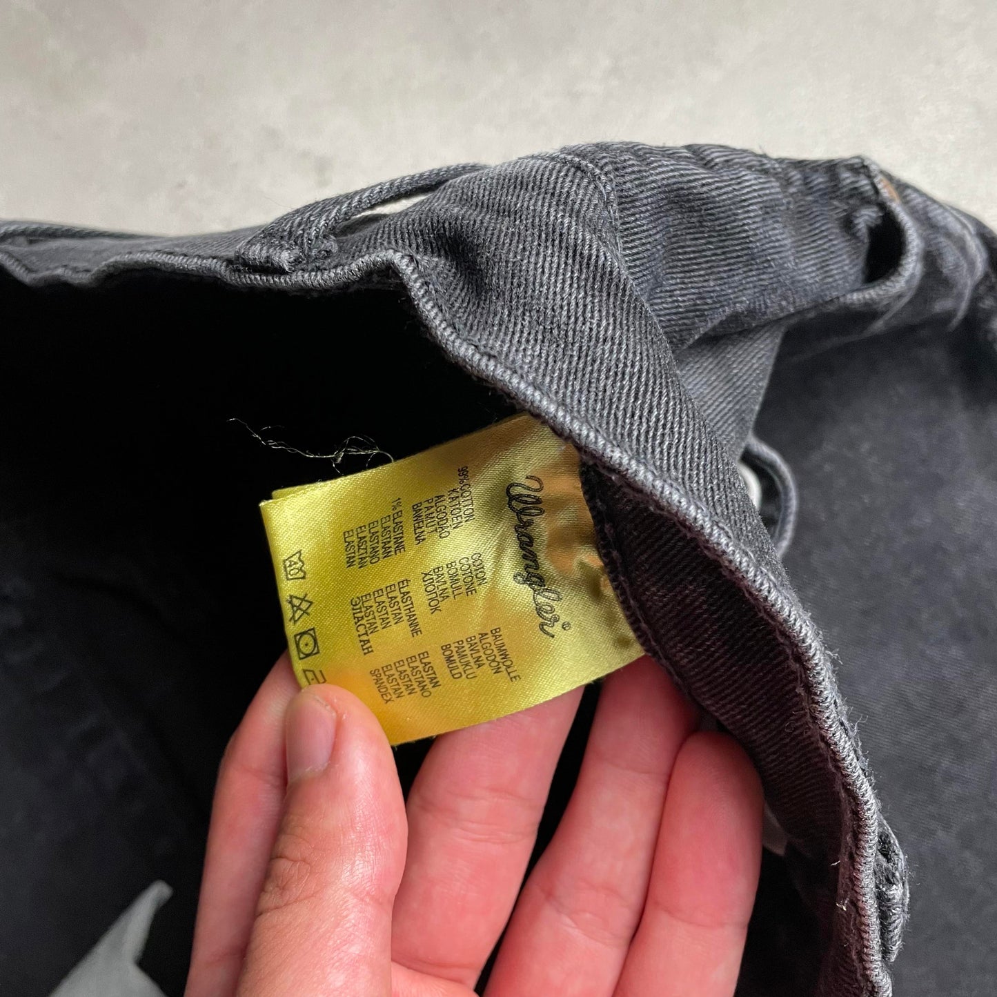 Wrangler fekete slim fit stretch farmernadrág