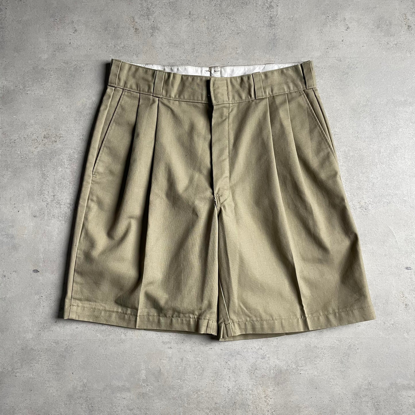 Dickies bézs rövidnadrág