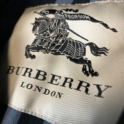 Burberry fekete női ballonkabát