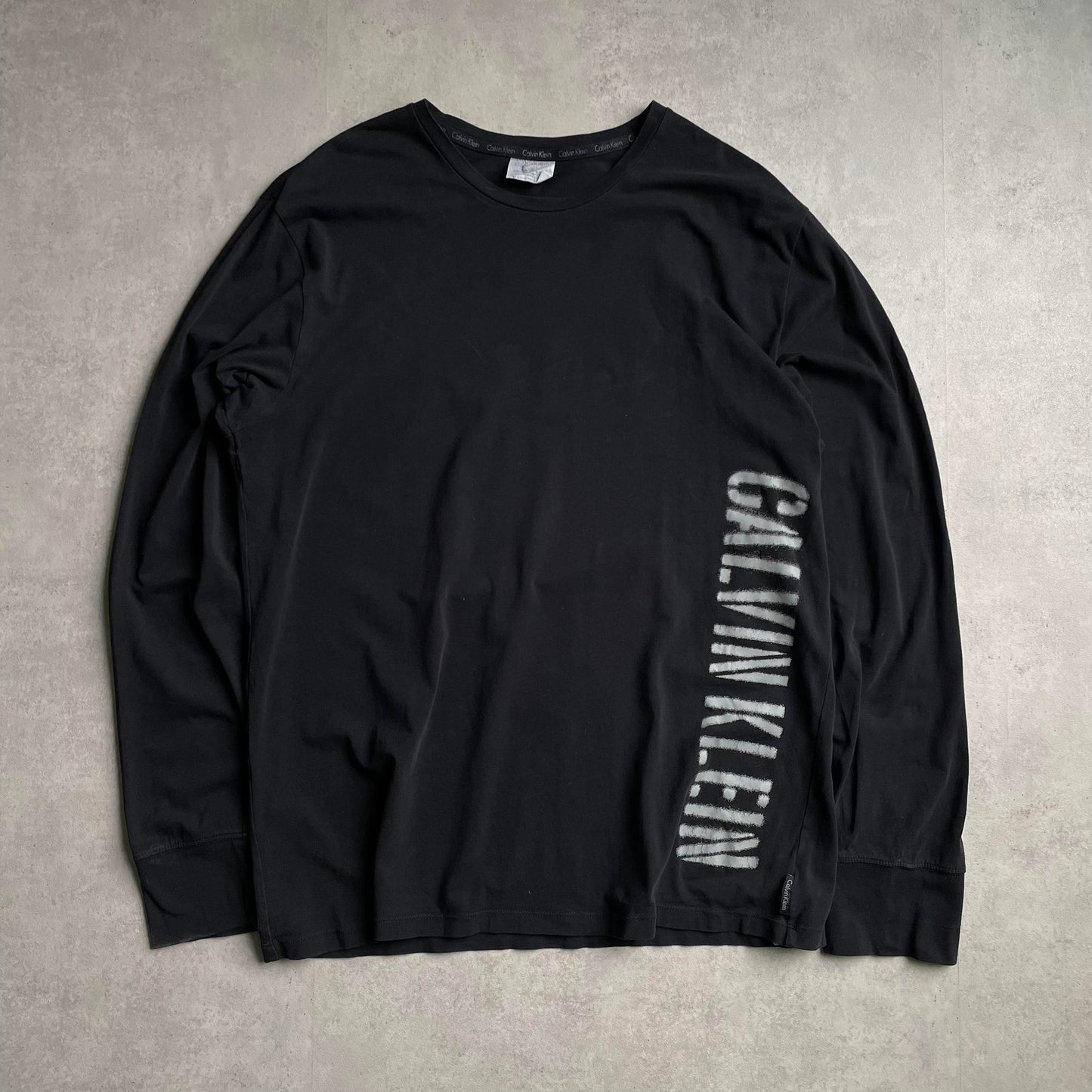 Calvin Klein fekete longsleeve