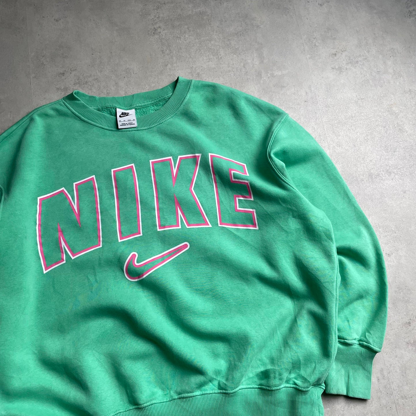 Nike retro style oversized crewneck