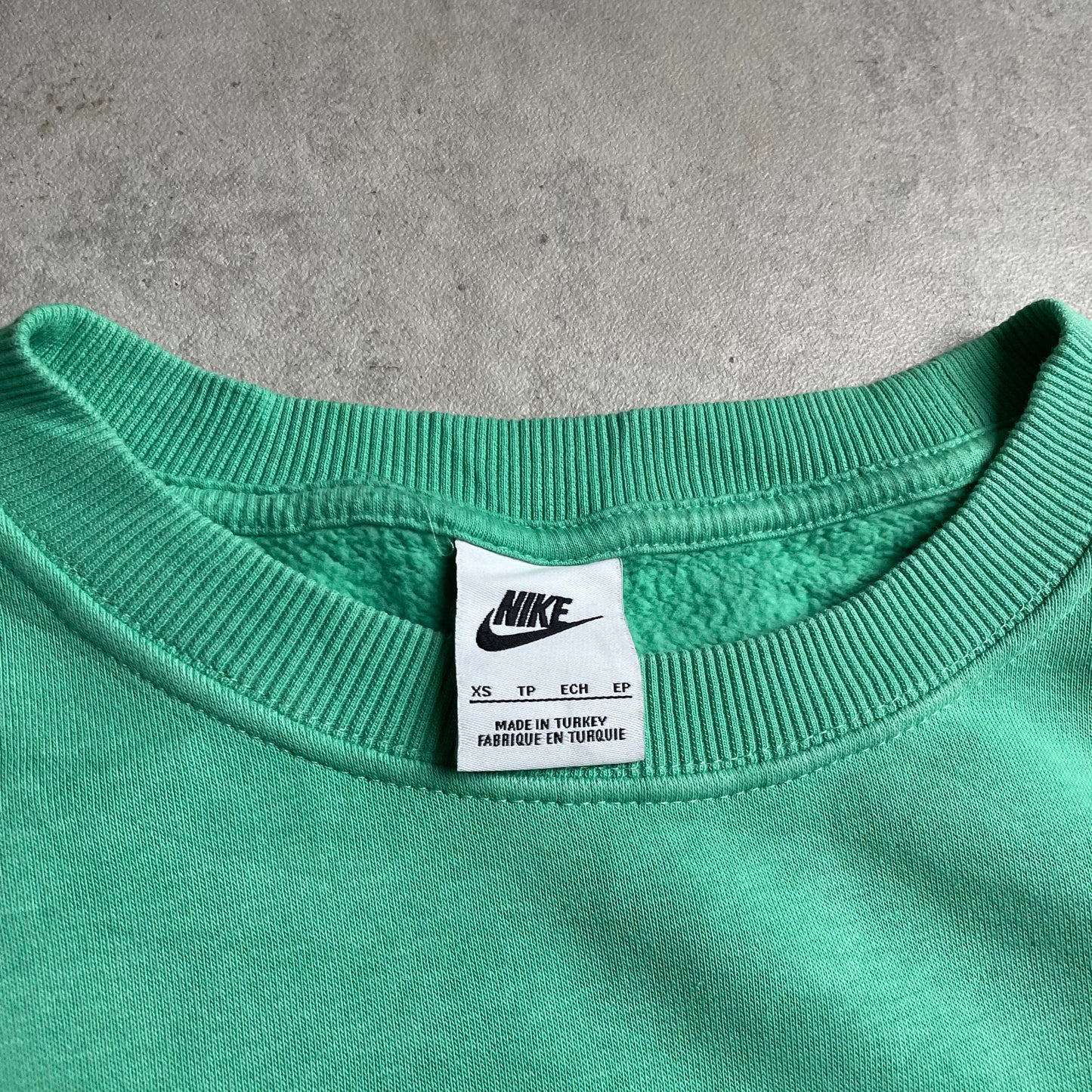 Nike retro style oversized crewneck