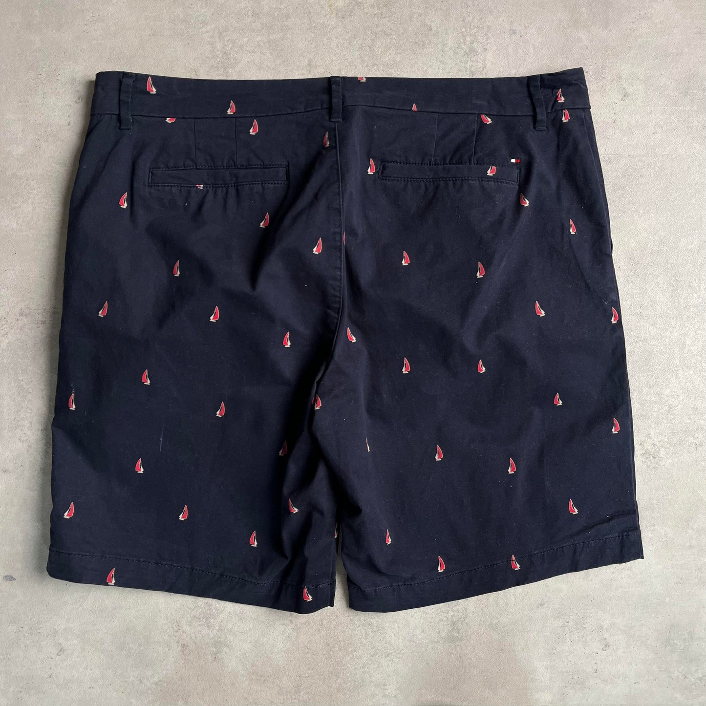 Tommy Hilfiger vitrolás chino rövidnadrág