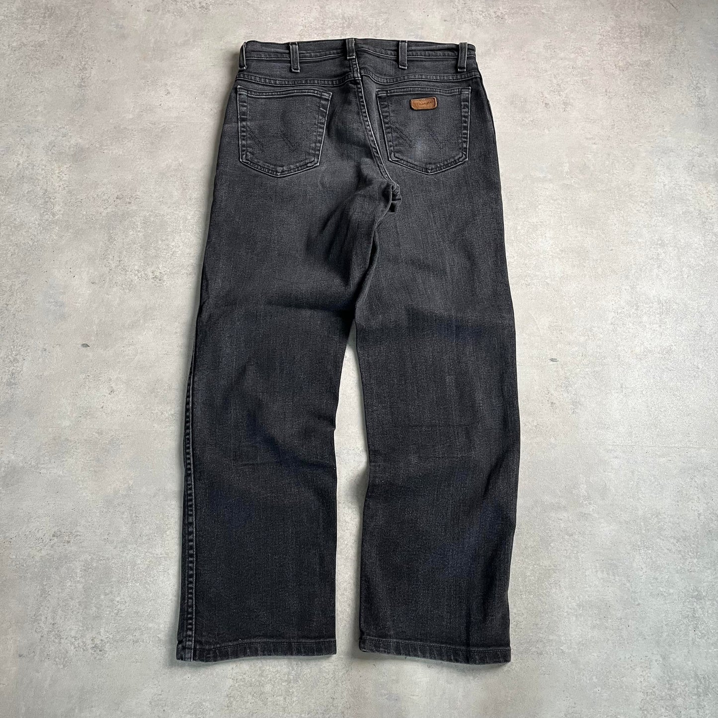Wrangler szürke straight fit farmernadrág