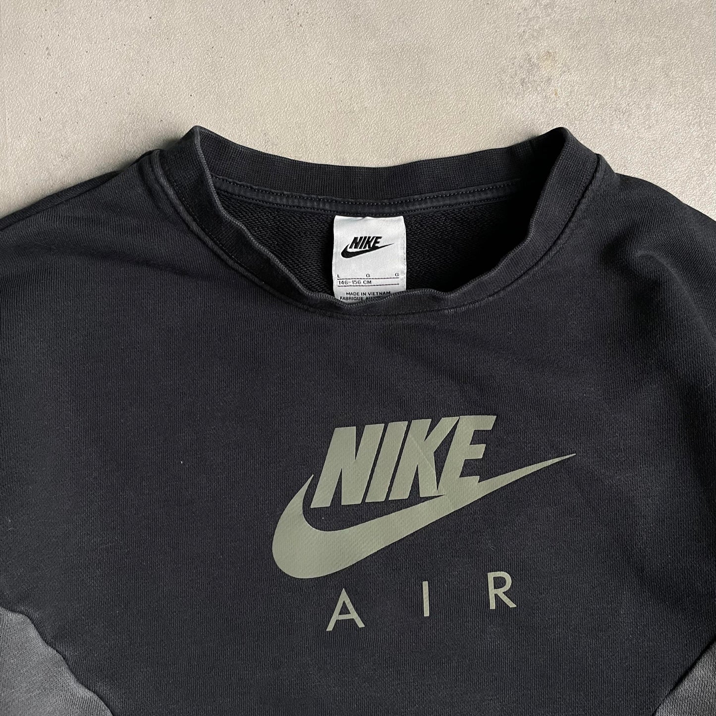 Nike big logo crewneck