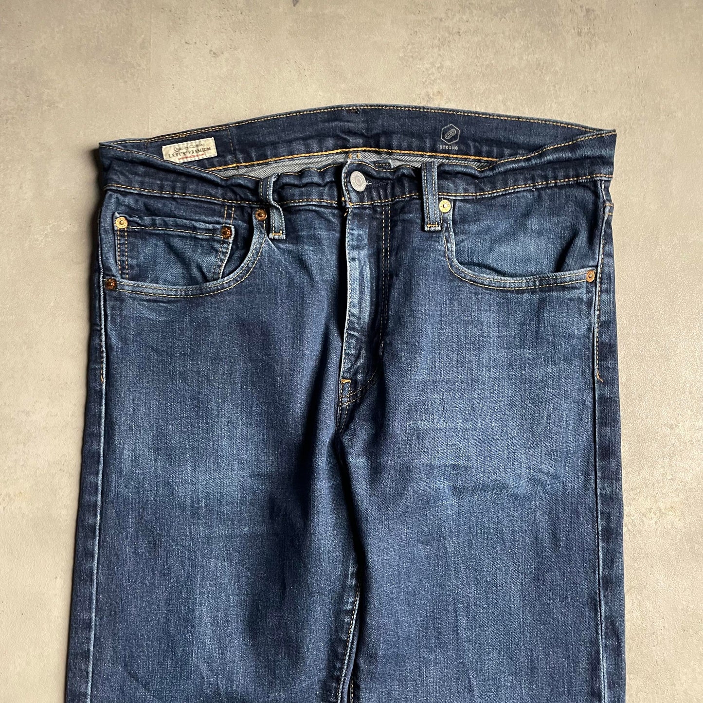 Levi's 512 sötétkék farmernadrág