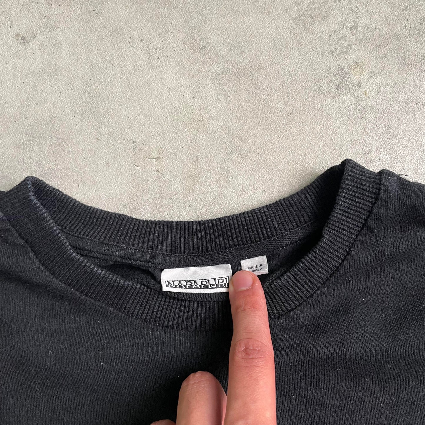 Napapijri fekete longsleeve