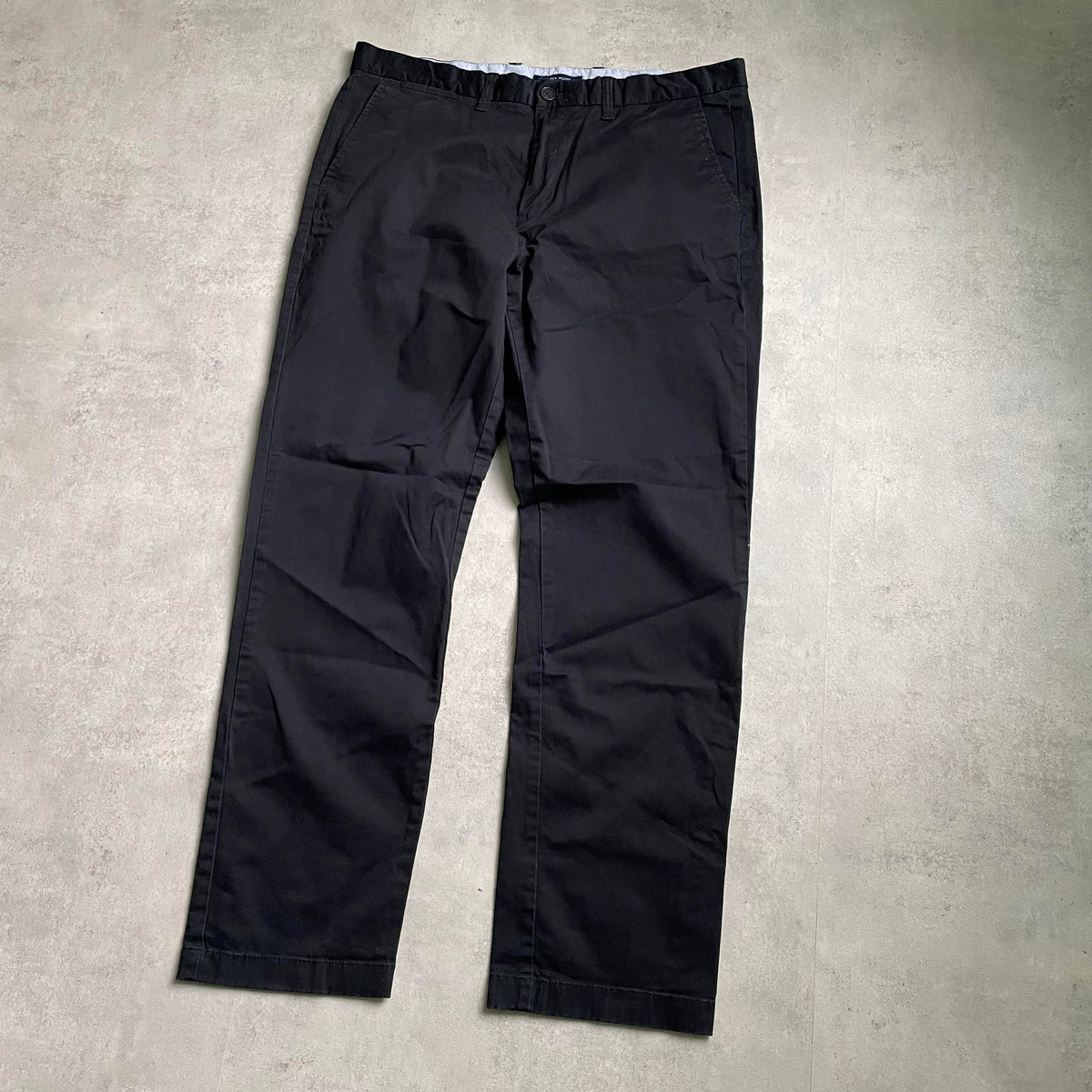Tommy Hilfiger fekete chinonadrág